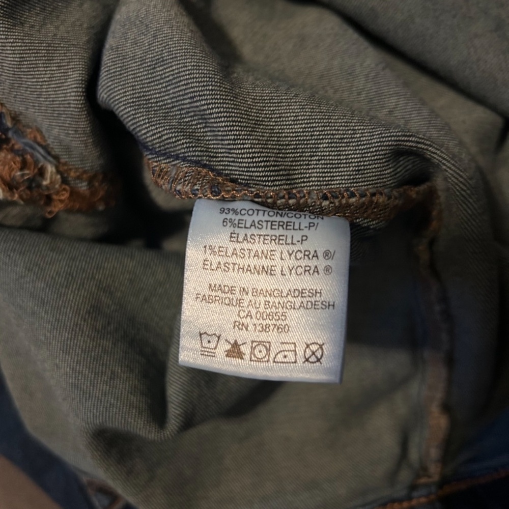 ✨4/$30 R Jeans skirt - Picture 5 of 8
